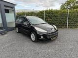 Peugeot 207 SW Tendance /Neu Tüv /Panorama-Dach - Peugeot 207 aus 2011: SW