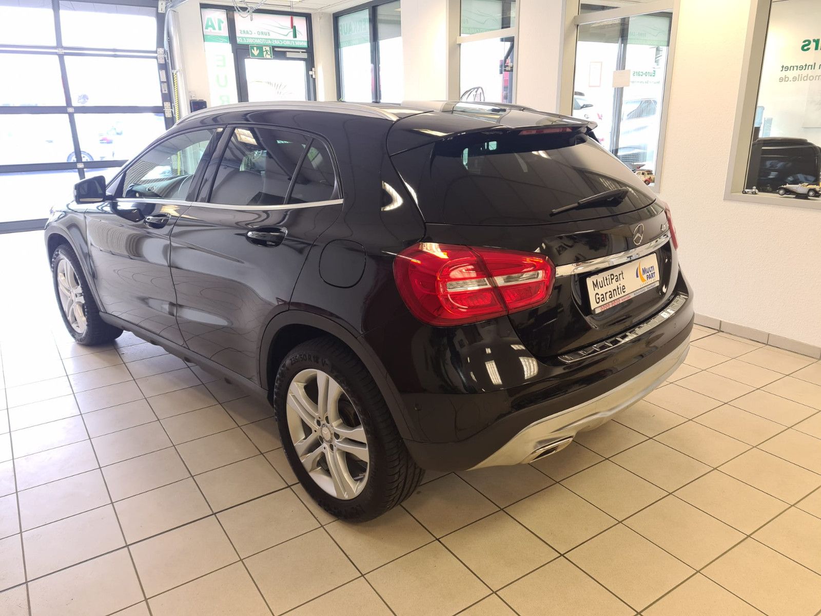 Fahrzeugabbildung Mercedes-Benz GLA 220 CDI / d 4Matic / NAVI / XENON /