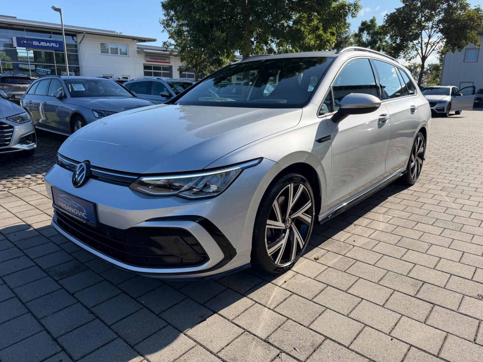 Volkswagen Golf VIII Variant R-Line
