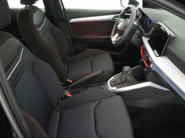 Arona FR-LINE TSI DSG+NAVI+KLIMA+SITZHEIZUNG+LED