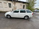 Skoda Octavia Combi Elegance - Skoda aus 2012