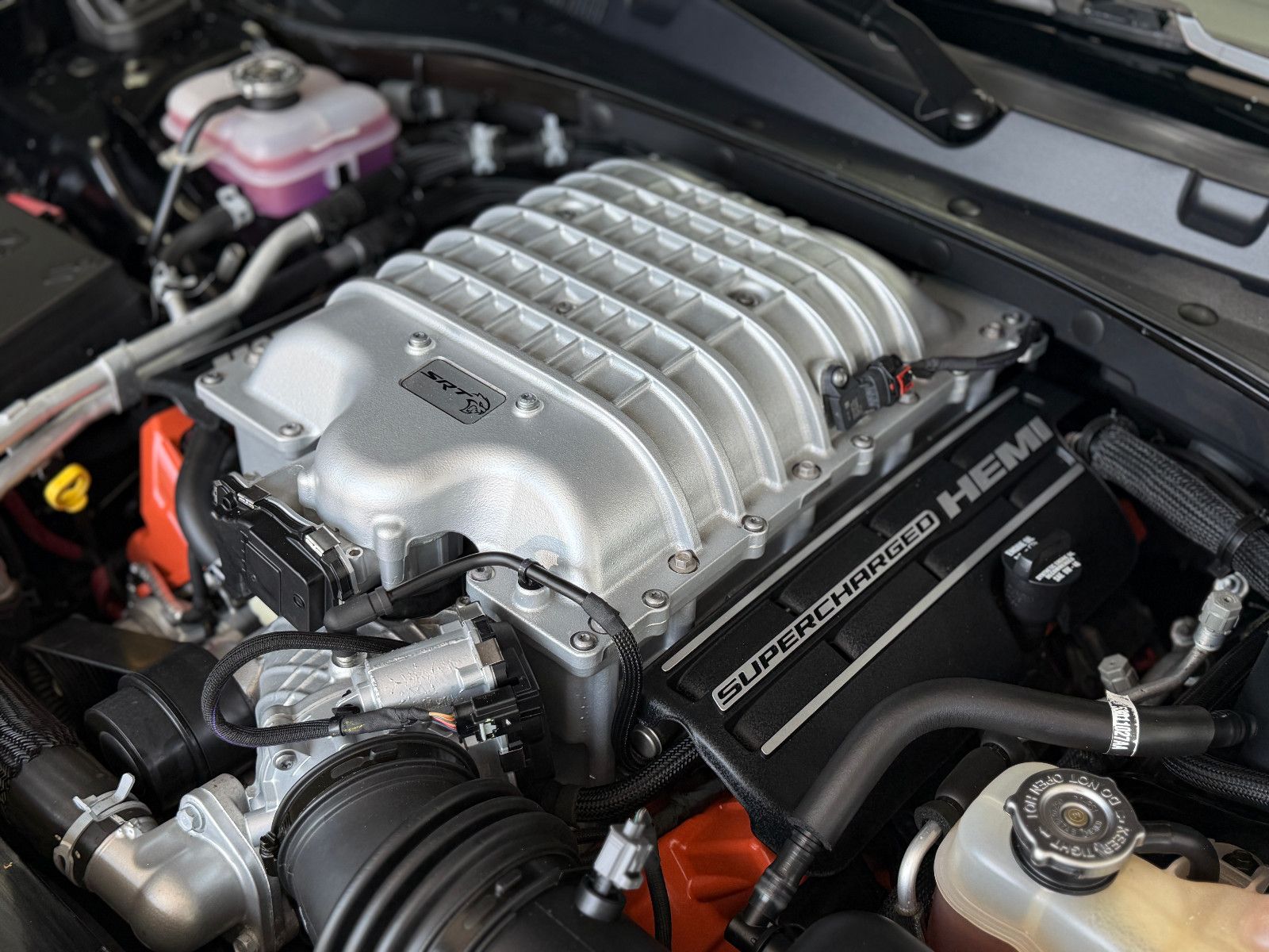 Fahrzeugabbildung Dodge Charger SRT Hellcat|WIDEBODY|U-FREI|D-FZG|H&K