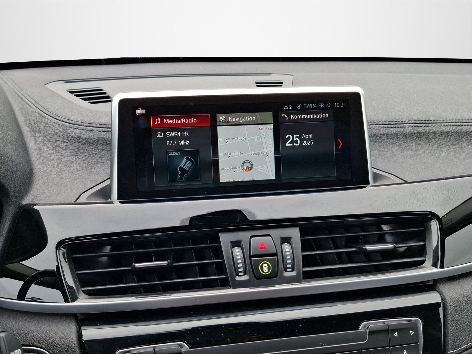 BMW X1 sDrive 18 i Sport Line KLIMA / LED / NAVI / A - Image 13