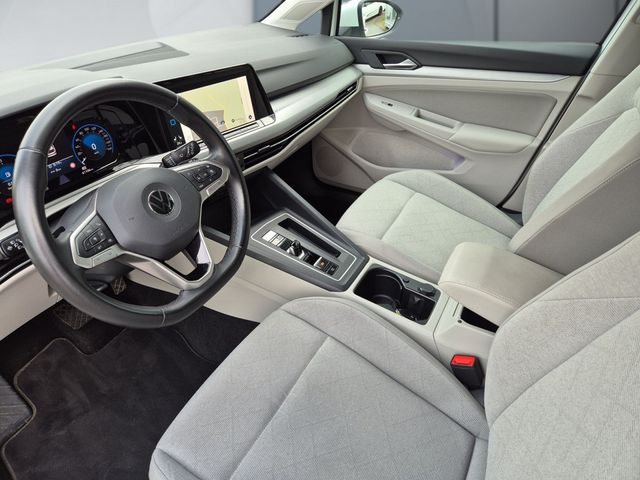 Golf VIII Variant 2.0 TDI Life *DSG*LED*NAVI*DAB