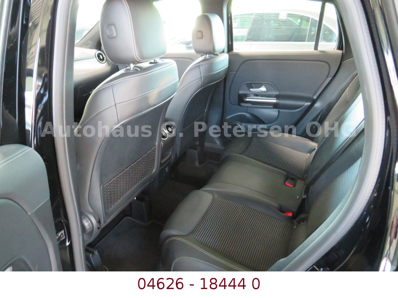 Fahrzeugabbildung Mercedes-Benz GLA 200*Kamera* LED*NAVi*Spiegel*18*SHZ*