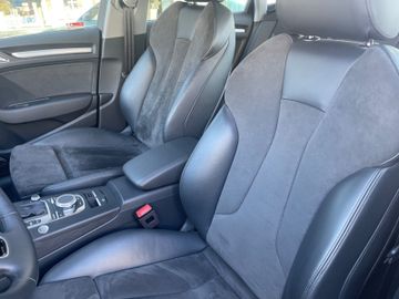 Fahrzeugabbildung Audi A3 Lim. 40 TFSI quattro sport NAVI RFK