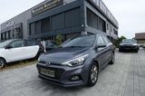 Hyundai i20 Style. Automatik-  Volleder - Hyundai i20 mit Benzin-Antrieb: Leder, Kleinwagen