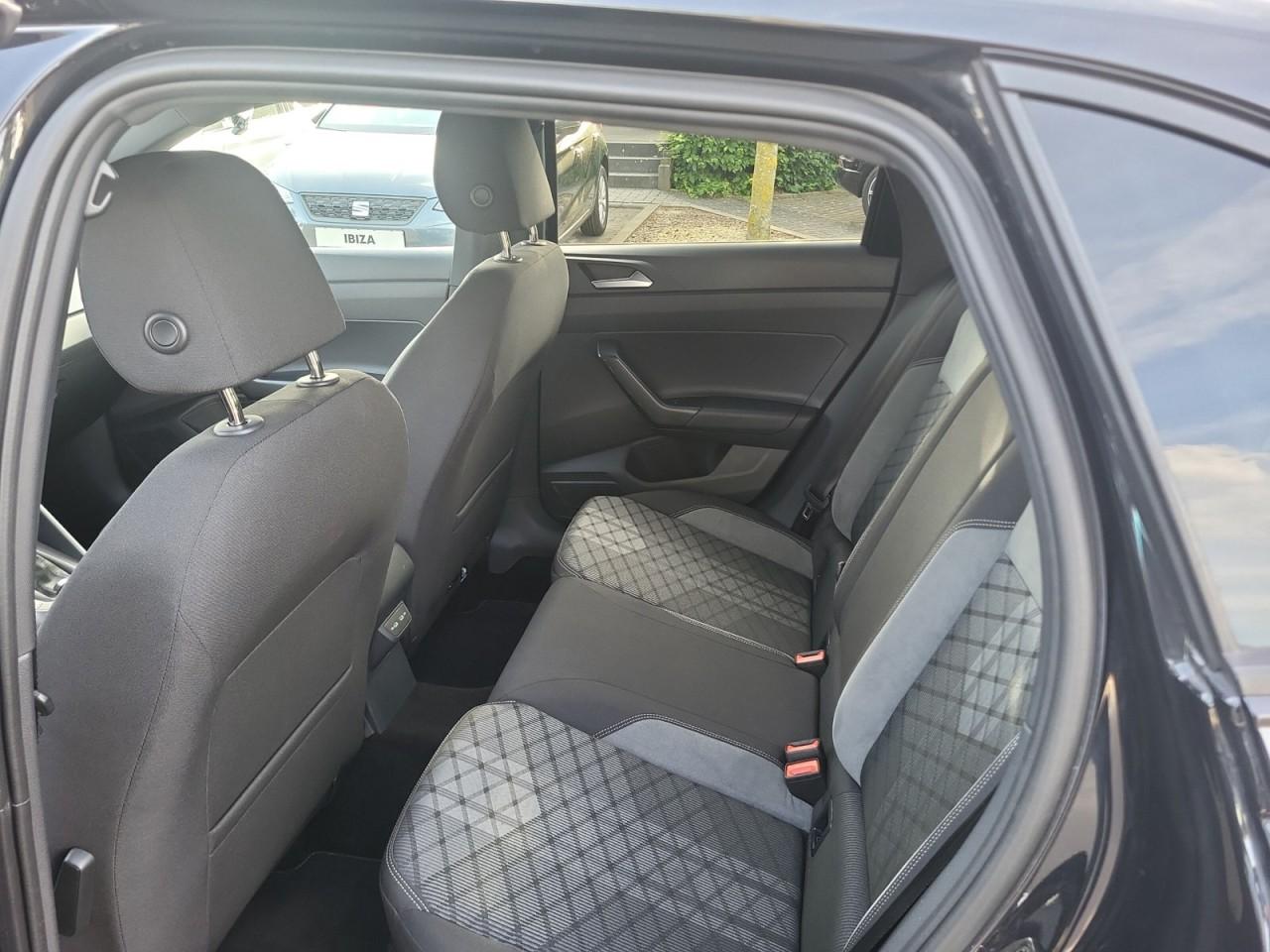 Volkswagen Taigo 1.5 TSI DSG R-Line+AHK+RFK+ACC+KESSY+IQ+AS, миниатюра 8
