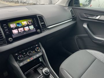 Skoda Karoq 1.0 TSI Drive *2XPDC*4XSHZ*AHK*LED* ALU