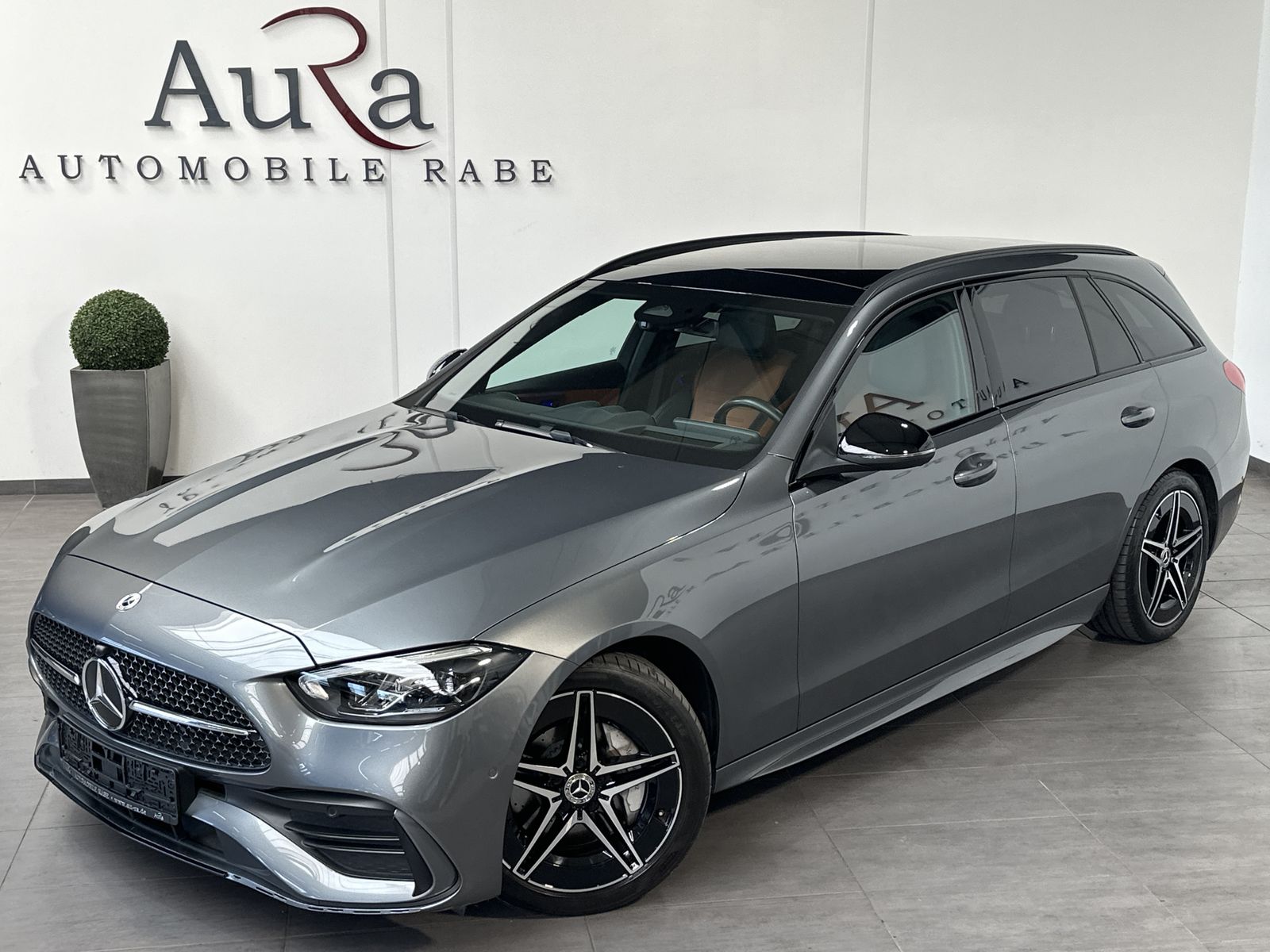 Fahrzeugabbildung Mercedes-Benz C 200d T AMG-Line NAV+LED+PANO+HUD+CARPLAY+VCOCK