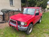 Mitsubishi Pajero 2.5TD GL GL - rote Mitsubishi Pajero