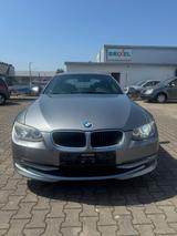 BMW 320i Coupe *Navi*Leder*Tempomat*Scheckheft*PDC* - BMW 320 aus 2010: Coupé, 320i