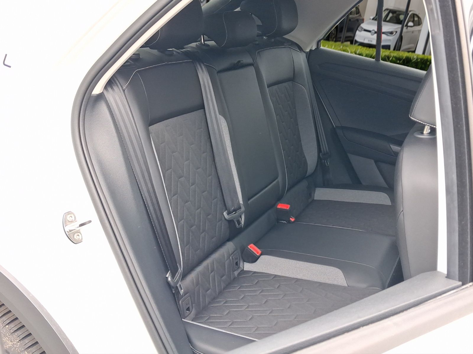 Volkswagen T-Roc - Bild 9