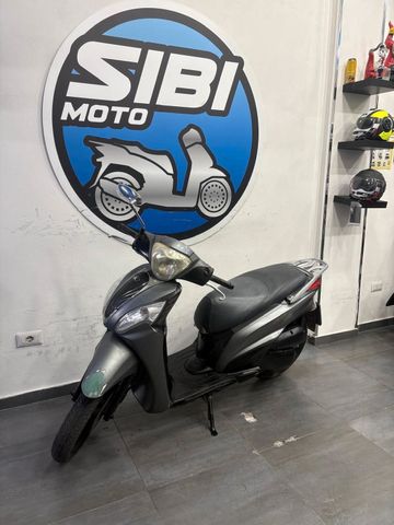 Kymco People 150