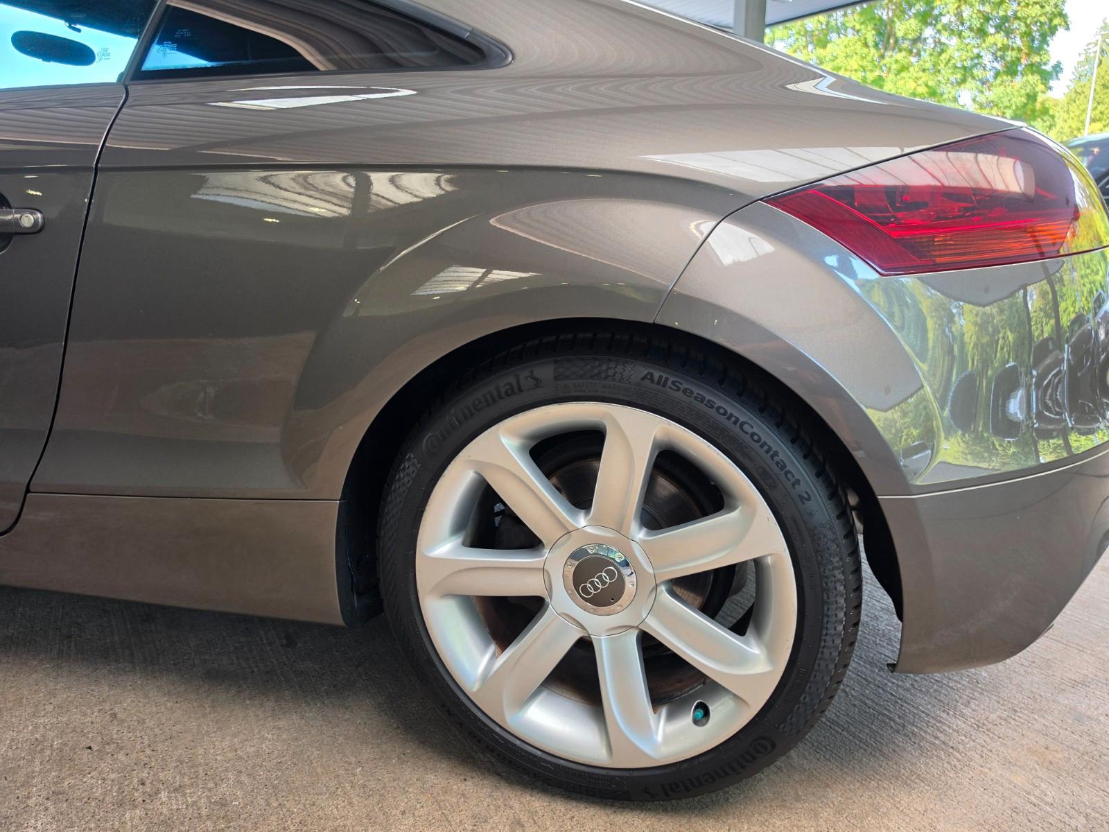 Audi TT Coupe 2.0 TFSI S-Line Teilleder/BT/SZH/17"
