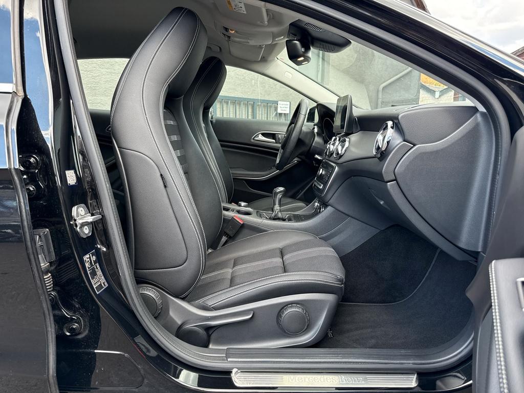 Mercedes-Benz GLA 180