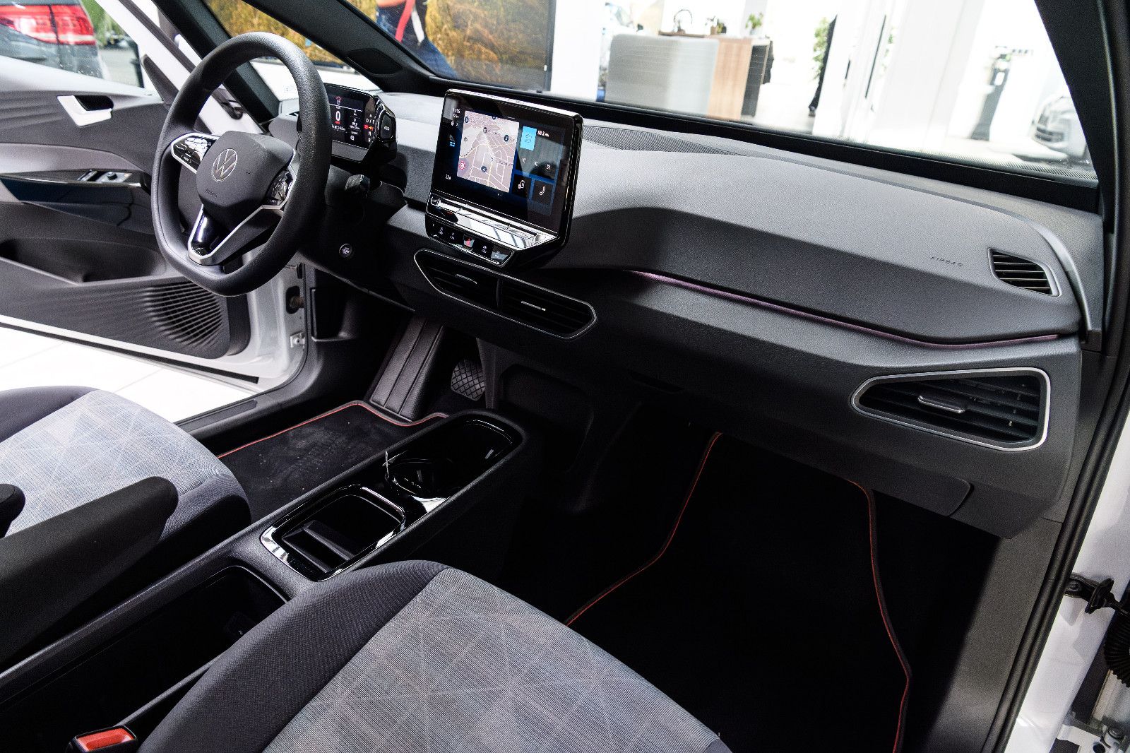 Fahrzeugabbildung Volkswagen ID.3 Pure Performance LED+NAVI+PDC+APP+GJ-REIFEN