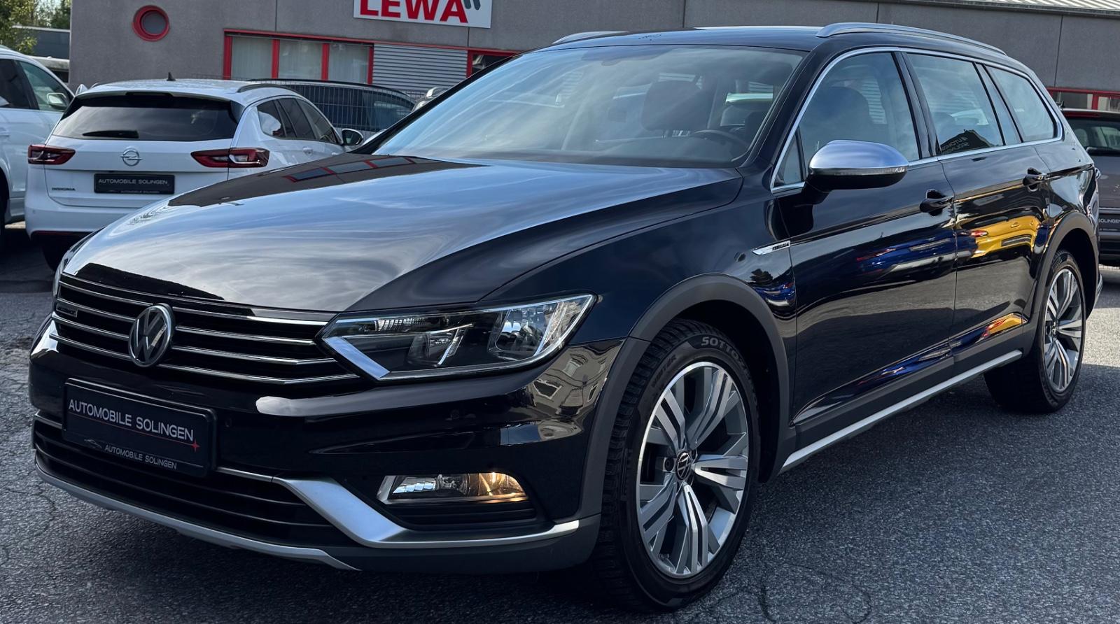Volkswagen Passat Variant Alltrack 4Motion AUT+WKR+NAV+AHK+