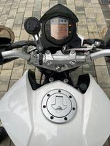 KTM DUKE 125 - NAKED BIKE VON 81 BIS 125 CCM