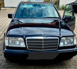 Mercedes-Benz E200