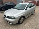 Seat Ibiza 6L 1.4 16v 101PSTÜV NEU - Seat Ibiza aus 2003: 1.4