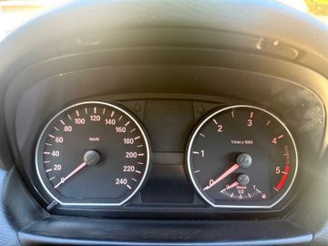 BMW 116 - 10