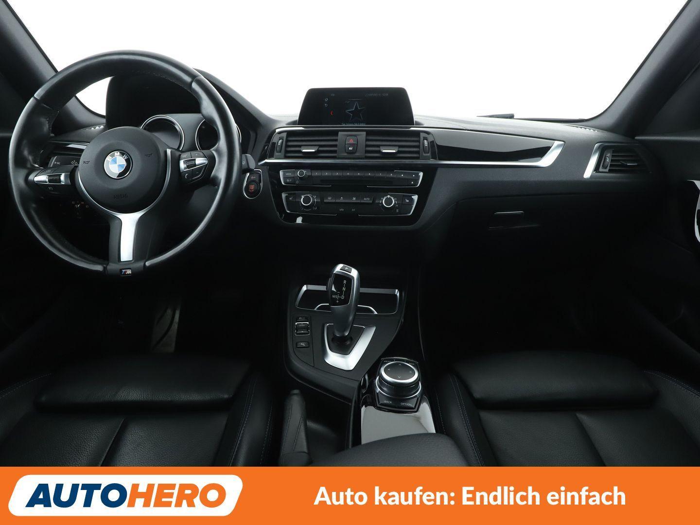 BMW 1er 118i Edition M Sport Shadow Aut.*NAVI*TEMPO*