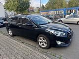 Hyundai i40 cw 1.7 CRDi/100kW - Hyundai i40 Gebrauchtwagen in Essen