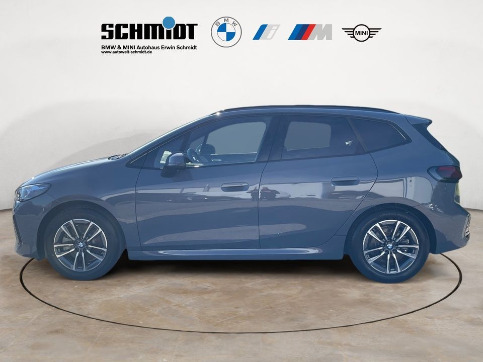 BMW 223 Active Tourer - Bild 2