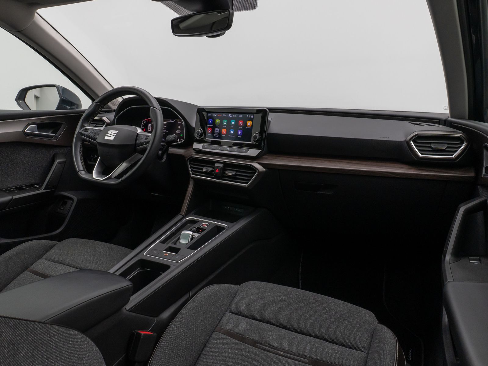 Fahrzeugabbildung SEAT Leon Sportstourer Xcellence Kamera LED 8fach ACC