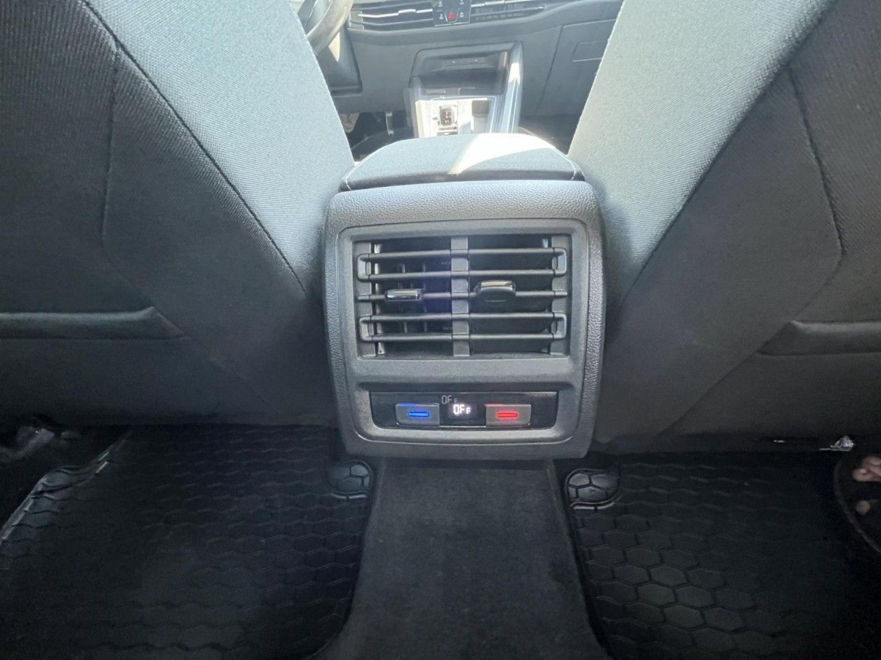 Volkswagen Golf - Bild 11