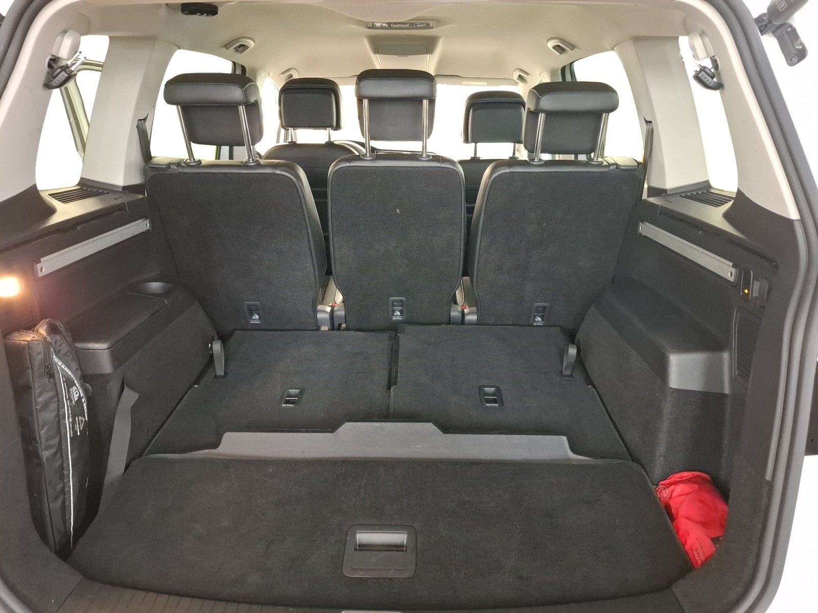 Volkswagen Touran - Bild 14