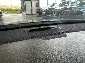 Mercedes-Benz E 250 CGI BlueEfficiency *Avantgarde*BiXenon*