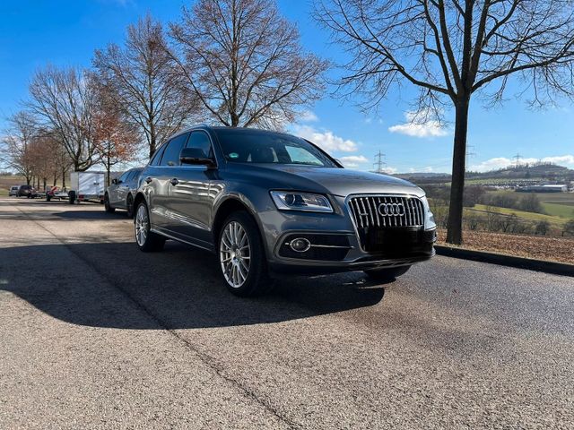 AUDI Audi Q5 S-Line 2.0 TFSI