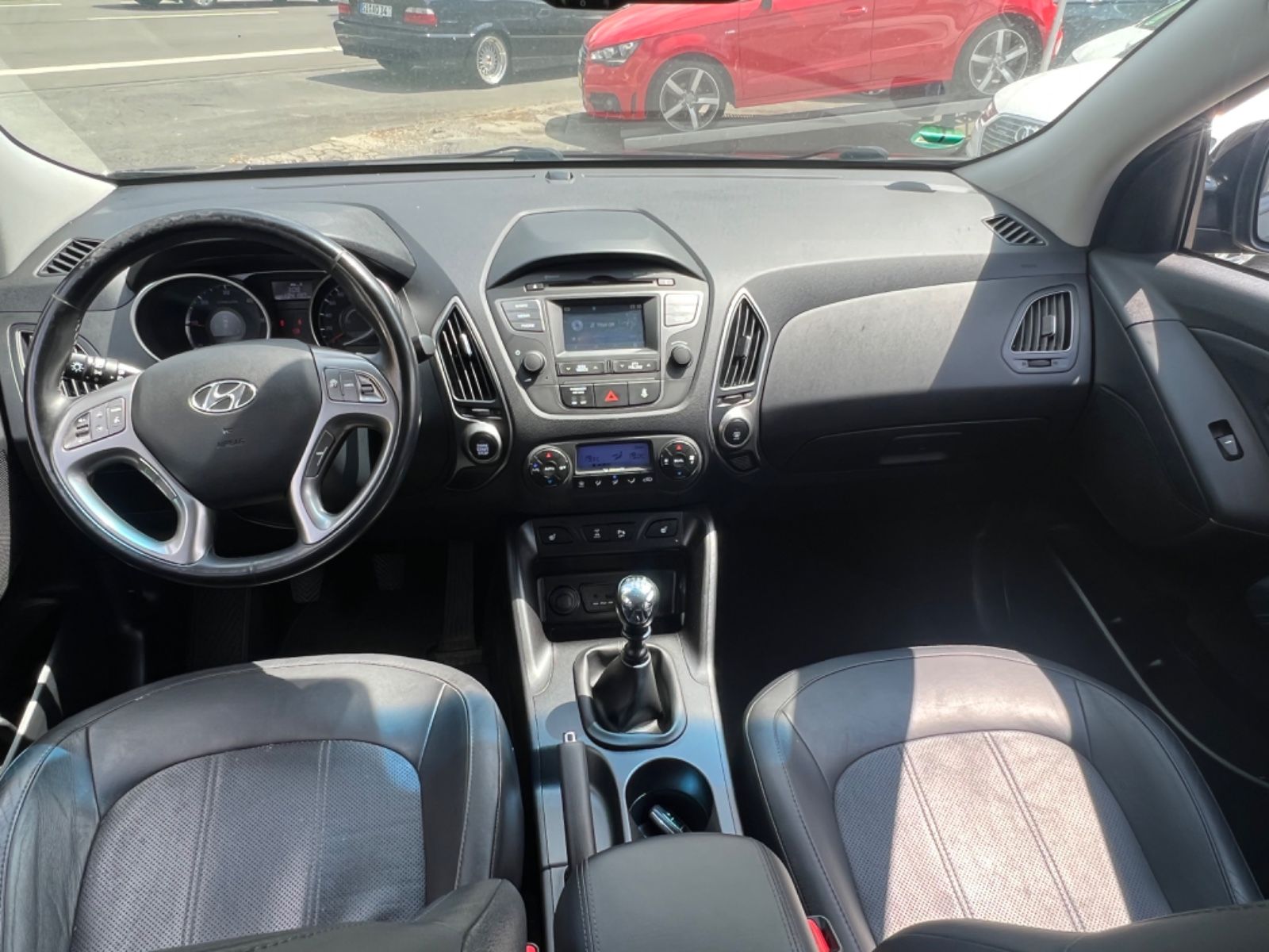 Fahrzeugabbildung Hyundai ix35 Style AWD