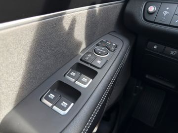 Kia Sorento 2.2D AT AWD GT Line Standheizung AHK GD