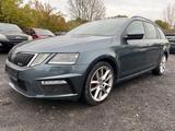 Skoda Octavia Combi RS - Skoda Octavia mit Diesel-Antrieb: Standheizung, Kombi