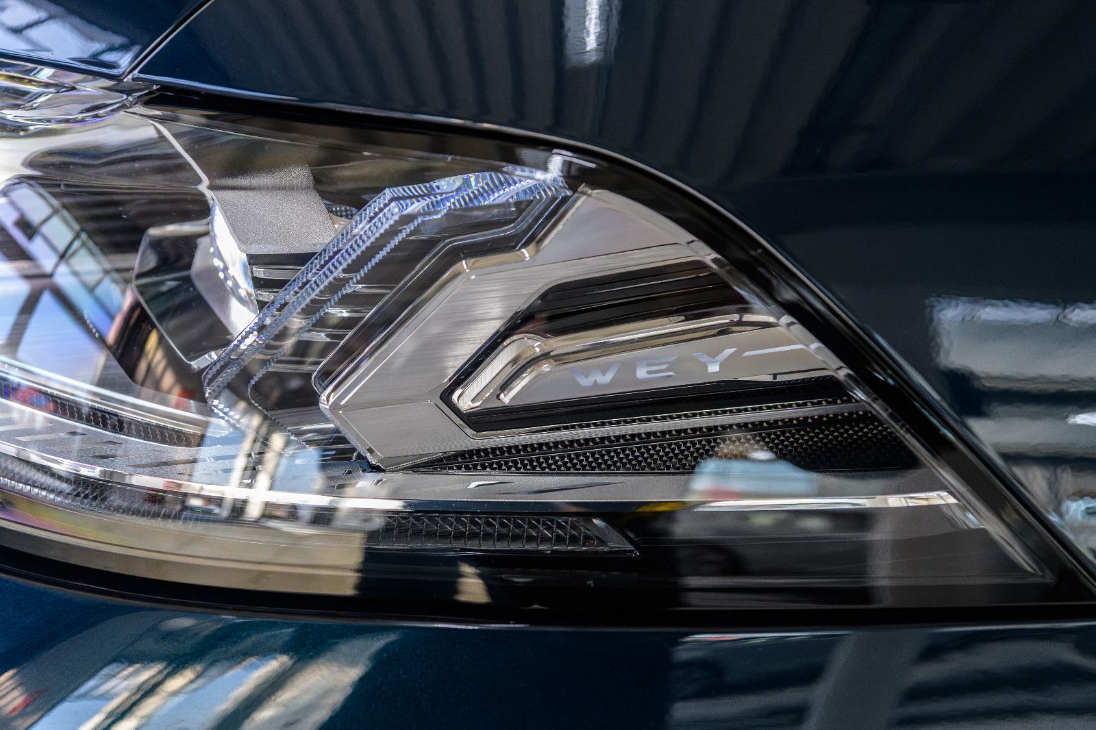 Fahrzeugabbildung GWM Wey 05 2.0 PHEV LUXURY 4WD Sitzpaket