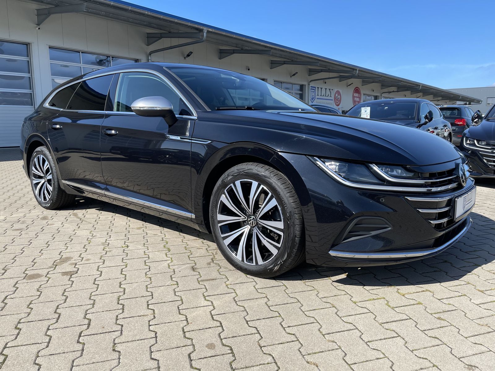 Fahrzeugabbildung Volkswagen Arteon Shooting Brake 2.0 TDI*AHK*Harman Kardon*