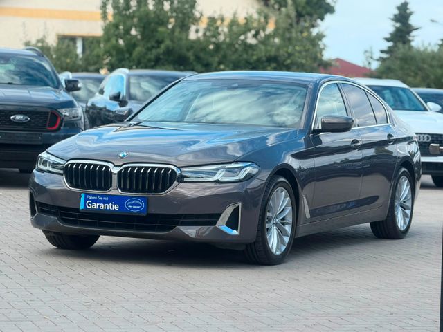 BMW 520d xDrive Luxury Line LED*NAVI*CAM