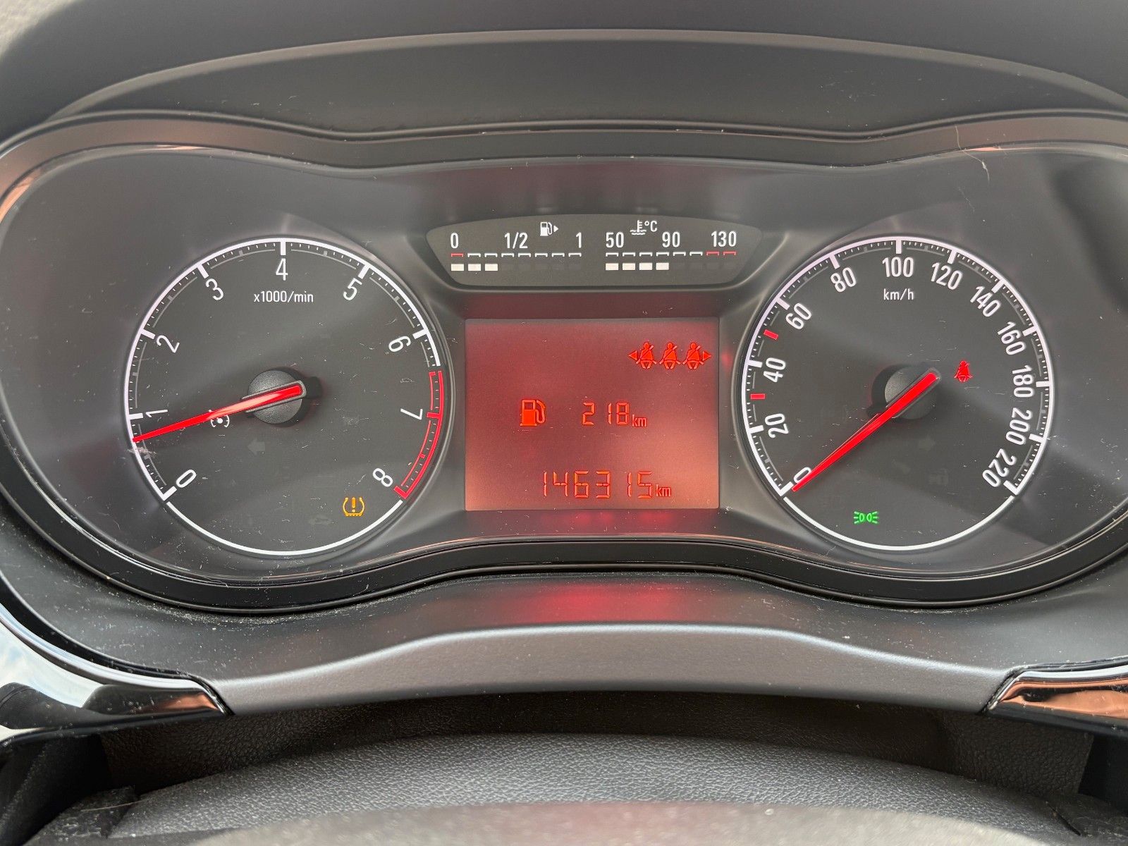 Fahrzeugabbildung Opel Corsa E Color Edition ecoFlex Turbo 110KW SPORT