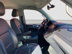 VW Multivan 2.0 TDI 180 Automatik Highline Ledersit
