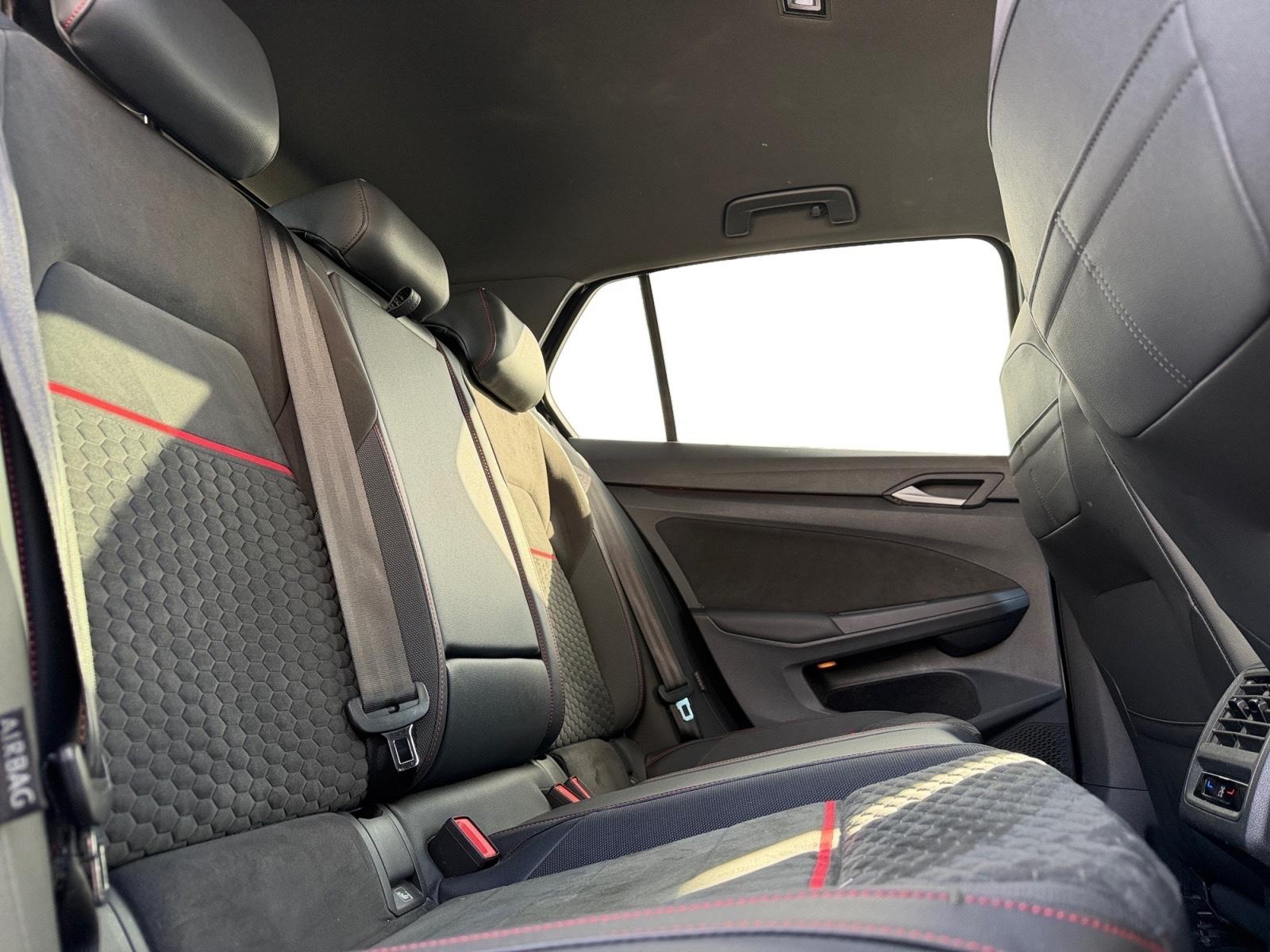 Volkswagen Golf VIII Lim. GTI Clubsport *RFK*NAVI*HU-D*PANO, миниатюра 14