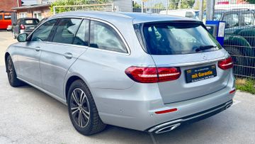 Mercedes E 220 - 5