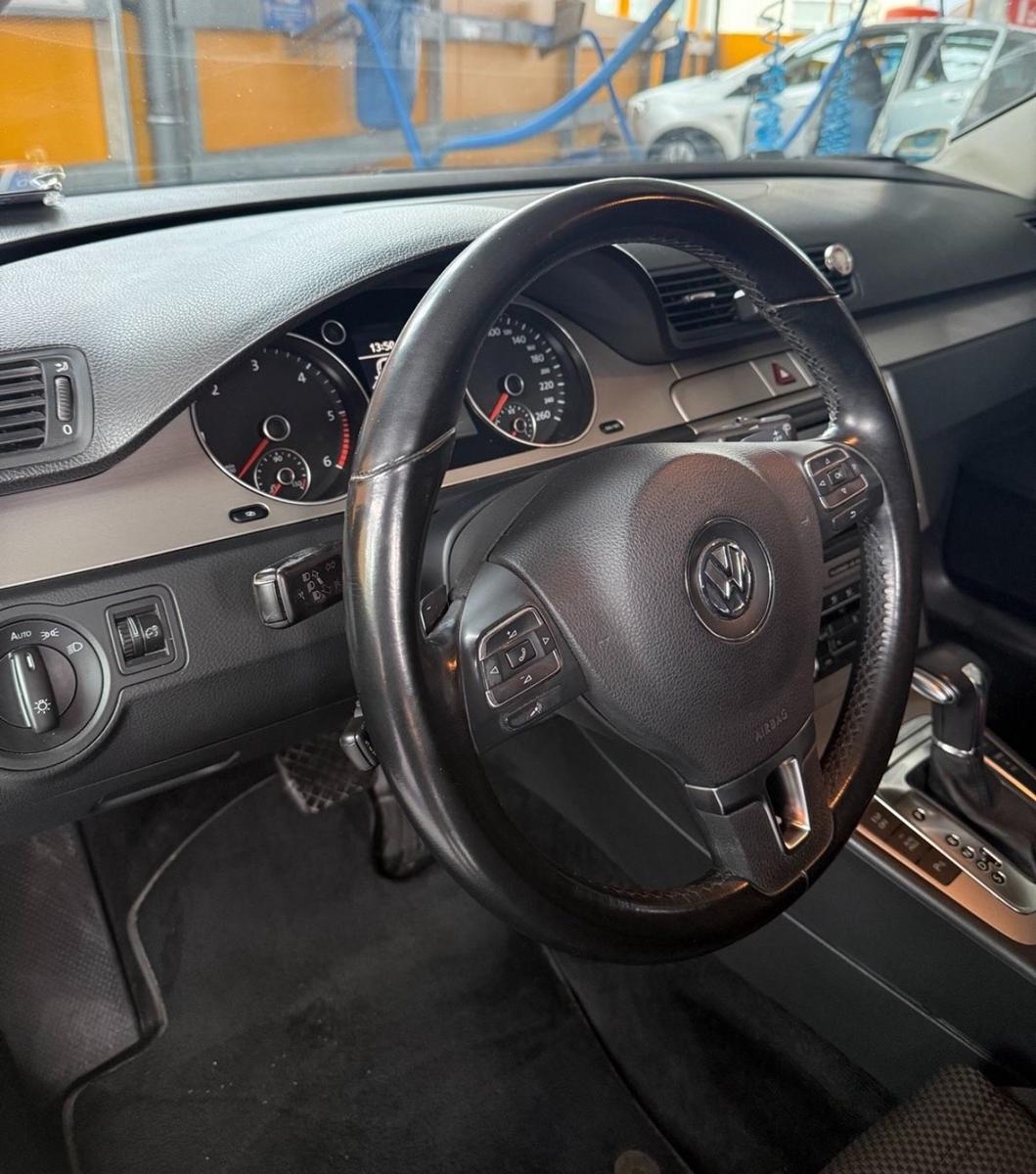 Volkswagen Passat 2010 — photo 6