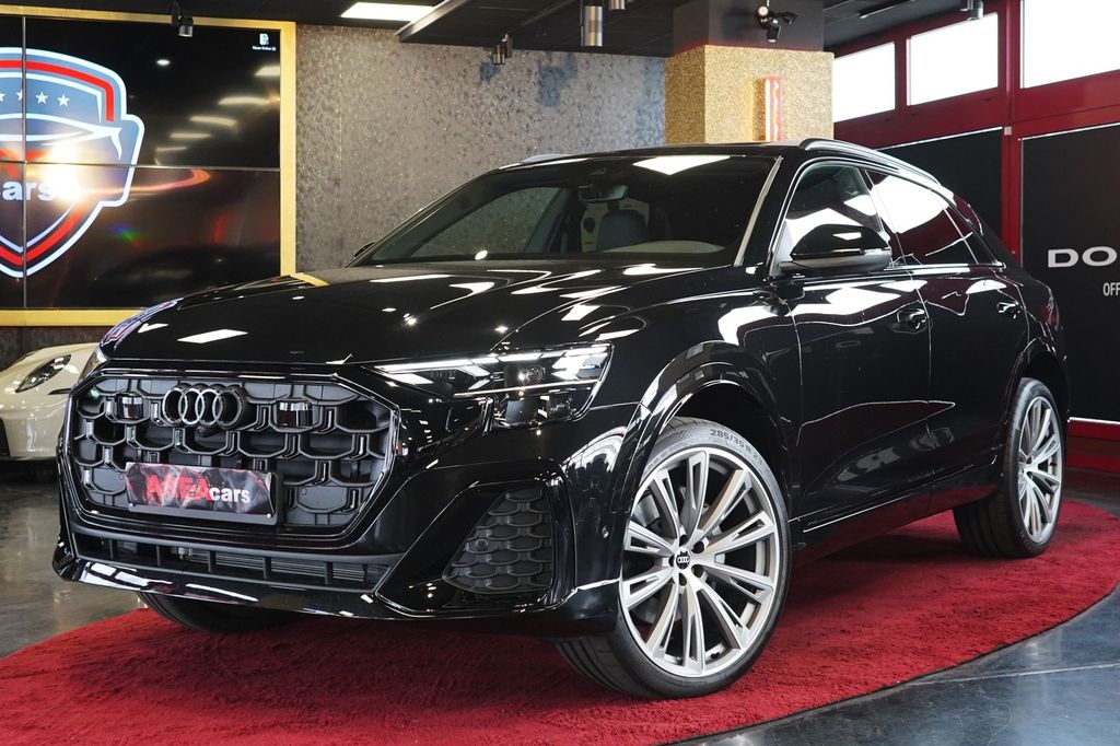 Audi Q8 3x S-LINE PANO MATR MASS B&W 360