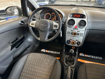 Opel Corsa D Selective *Klimaanlage*