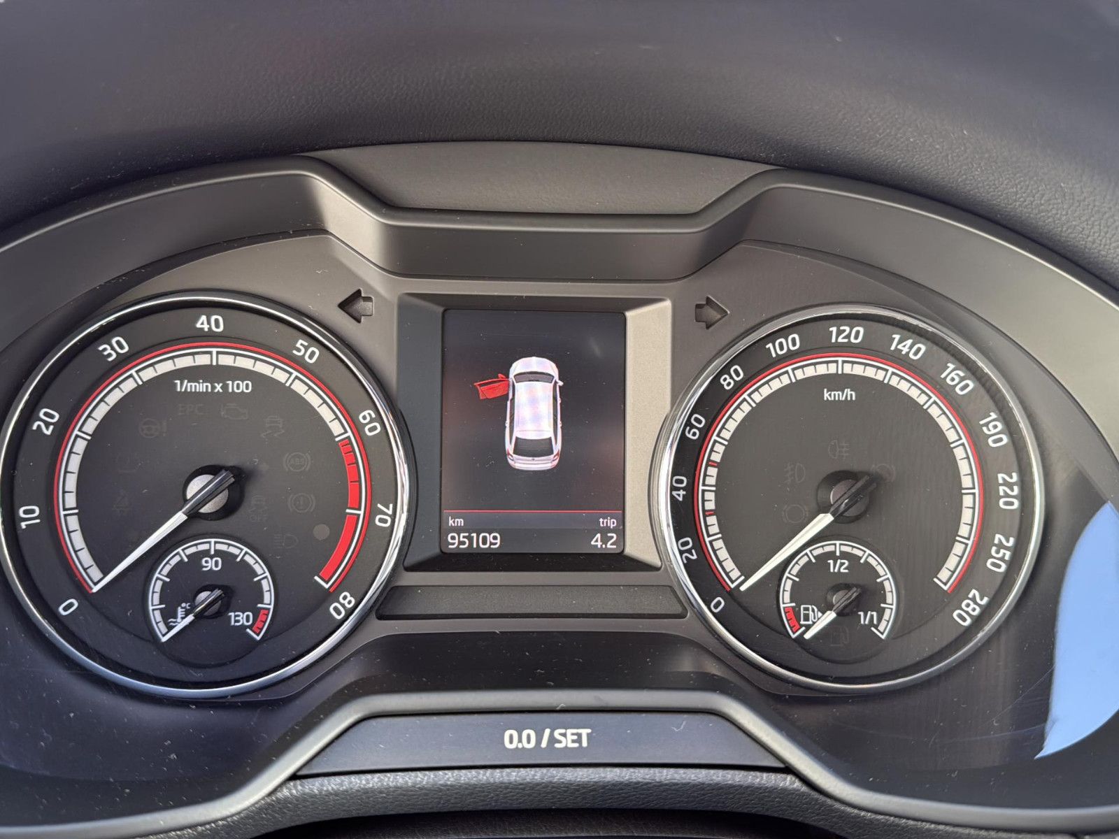 Fahrzeugabbildung SKODA Octavia Combi RS 245/ unfallfrei