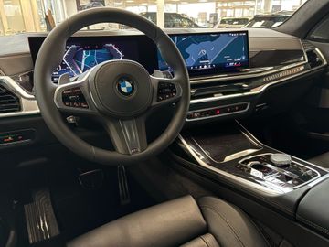BMW X7 - 6