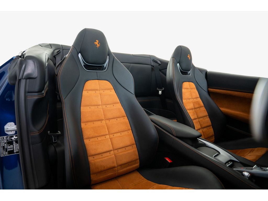 Ferrari Portofino M >BLU TDF * Cuoio/Nero Int.< foto 9